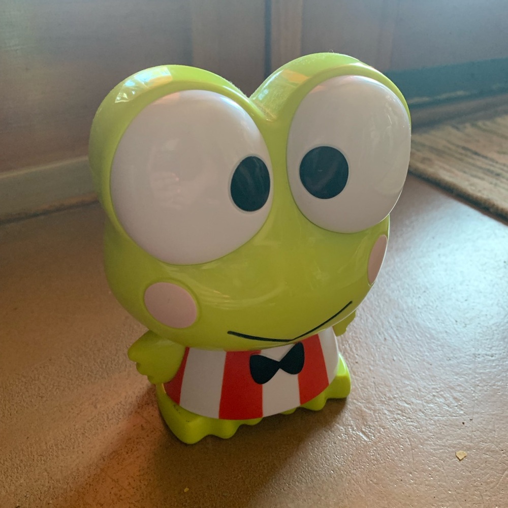 NWOT Dancing Keroppi Toy